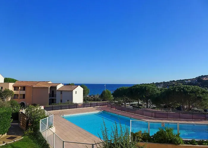 La Gaillarde-17 By Interhome